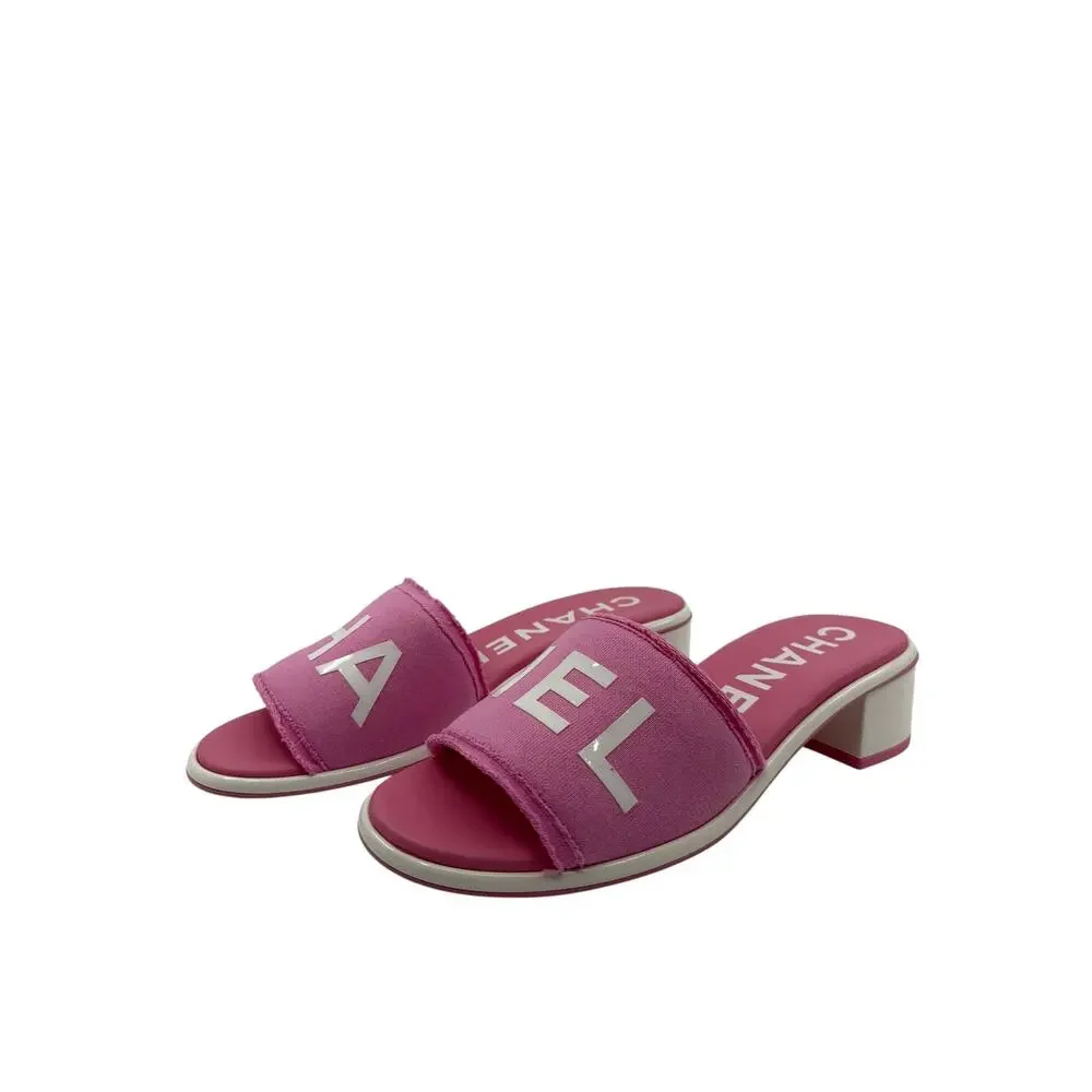 Chanel Mule Sandals (40/10)